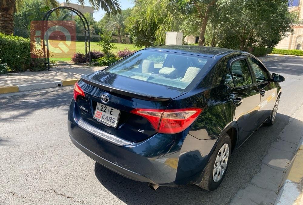 تۆیۆتا کۆرۆلا